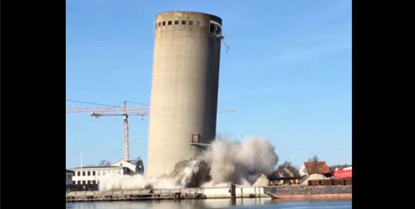 عملية هدم برج كادت تنتهي بكارثة"فيديو" 2018-04-1021:47:11.663104-destroy