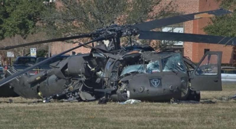 مصرع 9 جنود أمريكيين في حادث تحطم مروحيتين عسكريتين