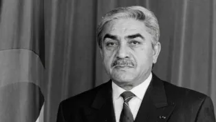 إلقاء النظرة الأخيرة على جثمان الرئيس اليمين زروال اليوم بقصر الشعب