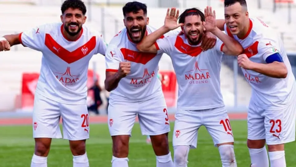 بلوزداد يضمن صدارة الرابطة المحترفة الأولى مبكراً