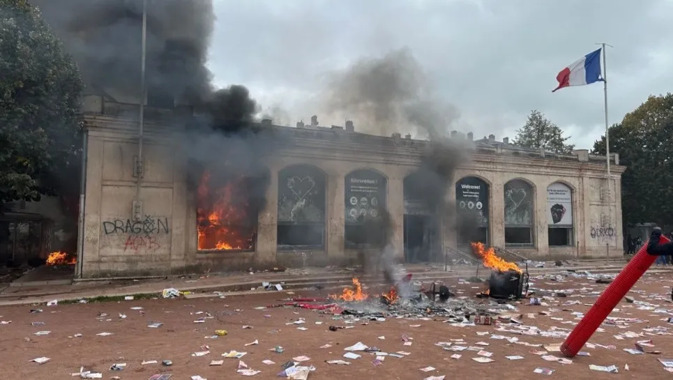 Protests Erupt in Multiple French Cities