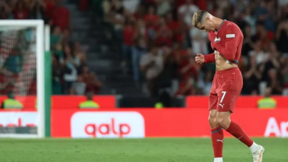 الاتحاد البرتغالي يوقف رونالدو لمدة 30 يوما بسبب مغادرته معسكر المنتخب
