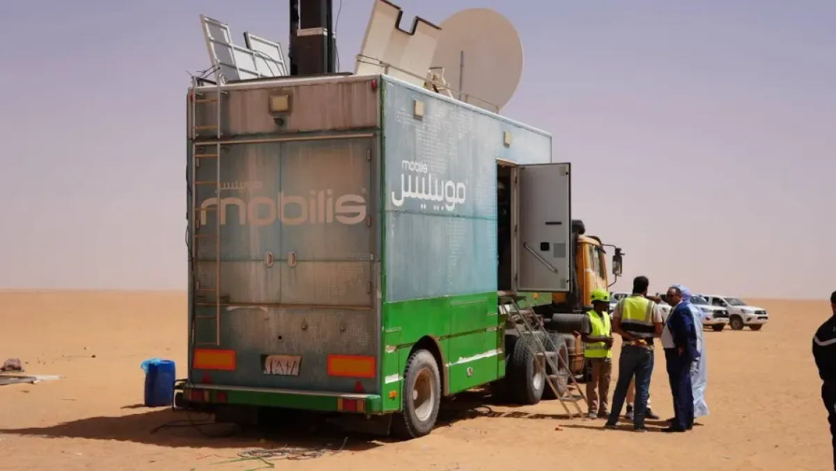 الجزائر والنيجر تطلقان الشريان الرقمي العابر للصحراء