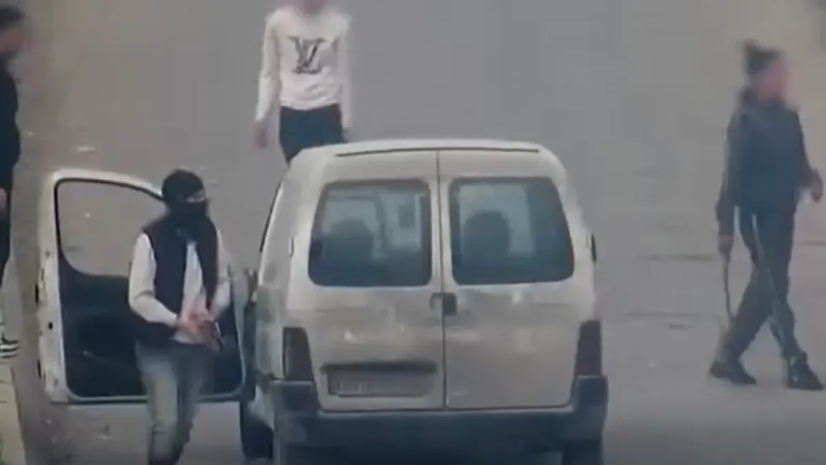 شجار جماعي بين عصابات الأحياء بقسنطينة (فيديو) - مجتمع : الخبر