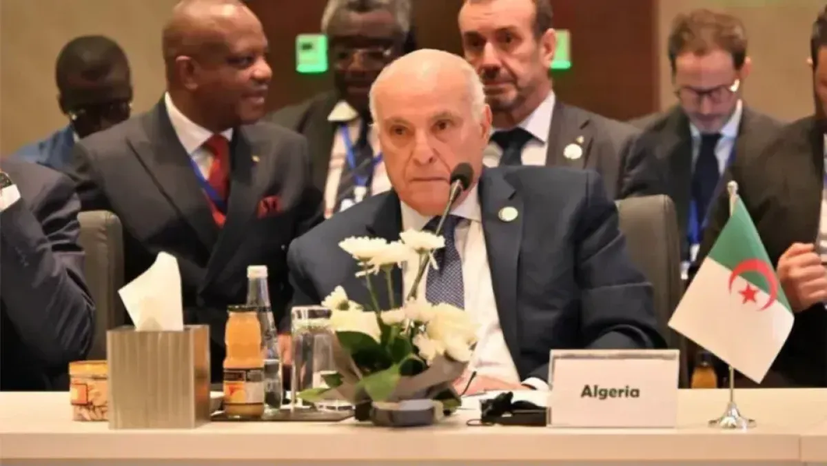 L’Algérie et le Sénégal examinent les moyens d’établir un partenariat solide