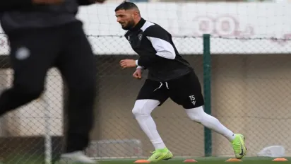 صورة: اللاعب بوزيان لحسن