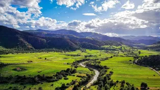 سنتان لإخراج تيسمسيلت من العزلة والتهميش