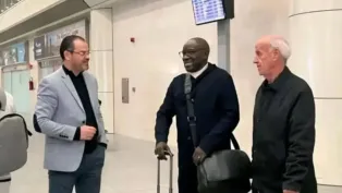 سعيد عليق (على اليمين) عند استقباله المدرب الجديد للاتحاد (وسط الصورة)، الصورة: ح.م