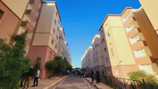 جانب من عملية إعادة الإسكان لفائدة متضرري الانزلاق الأرضي, الصورة: ولاية وهران.