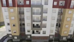 الصورة: "الخبر"