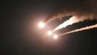 الصورة: توثق إطلاق صواريخ هجومية ردا على الهجوم الأمريكي (رويترز)