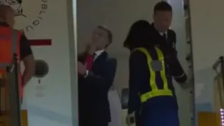 الرئيس الفرنسي إيمانويل، لحظة اللقذطة المثيرة للجدل. الصورة: ح.م