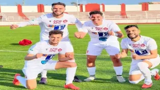 صورة: فرحة لاعبي شباب تيموشنت في مقابلة سابقةشباب تيموشنت