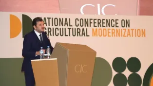 الوزير  ياسين المهدي وليد، في ختام أشغال المؤتمر الوطني حول عصرنة الفلاحة، الصورة: وزارة الفلاحة (فيسبوك)