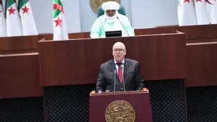 صورة: وزير الصناعة