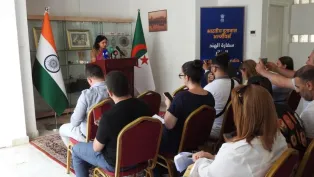 ص:سفارة الهند بالجزائر.