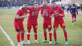 صورة: نادي شباب باتنة يخطف الصدارة