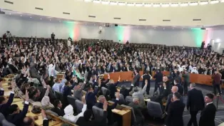 نواب البرلمان بغرفتيه مجتمعين  في قصر الأمم. ص:ح.م