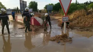 الصورة: الحماية المدنية.