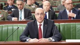 صورة: وزير الدفاع التونسي خالد السهيلي