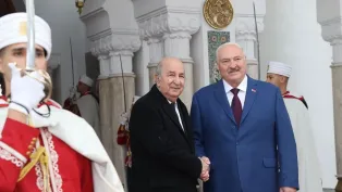 الصورة: استقبال رئيس الجمهورية لنظيره البيلاروسي ، (موقع الرئاسة)