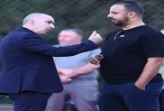 صورة: رئيس مجلس الإدارة محمد عرعار والمدير الرياضي جابر نعمون (شباب بلوزداد)