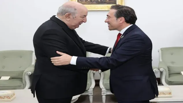 صورة: الرئيس تبون ووزير الخارجية الإسباني