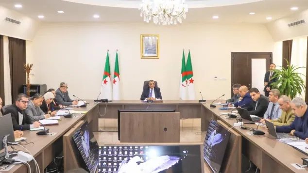 ص:وزارة الأشغال العمومية والمنشآت القاعدية.