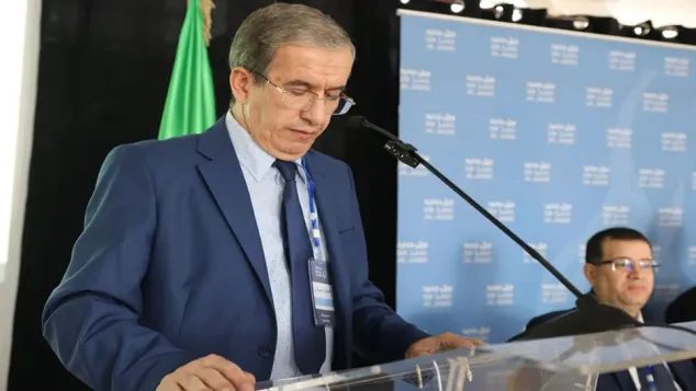 صورة: رئيس حزب جيل جديد، لخضر أمقران.