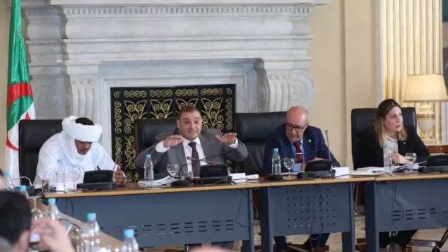 ص: مجلس الأمة.