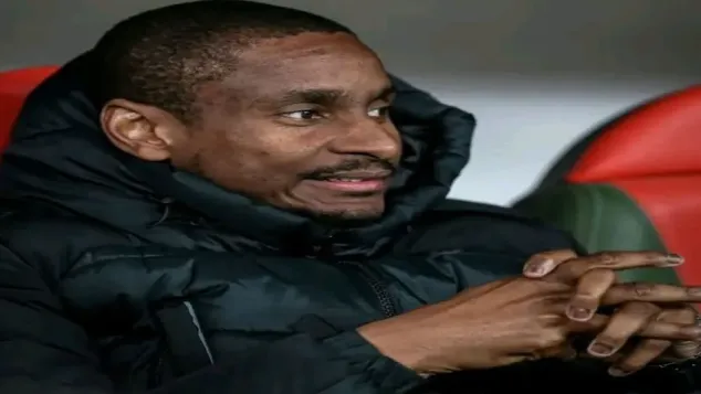 صورة: المدرب رولاني موكوينا