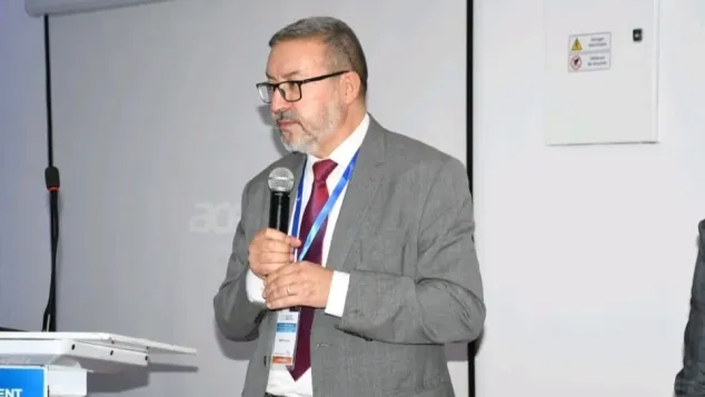 الخبير في استراتيجيات الاتصال، الدكتور يونس قرار، الصورة: ح.م.