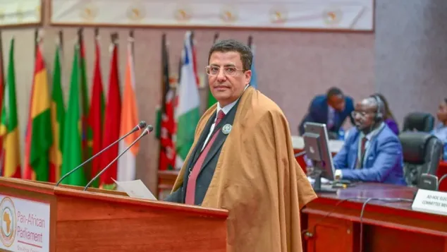 السيناتور فاتح بوطبيق، الفائز برئاسة البرلمان الإفريقي، الصورة: مجلس الأمة.