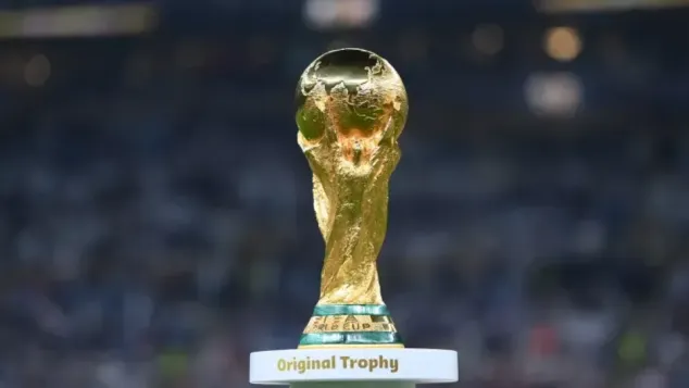 مجسم كأس العالم